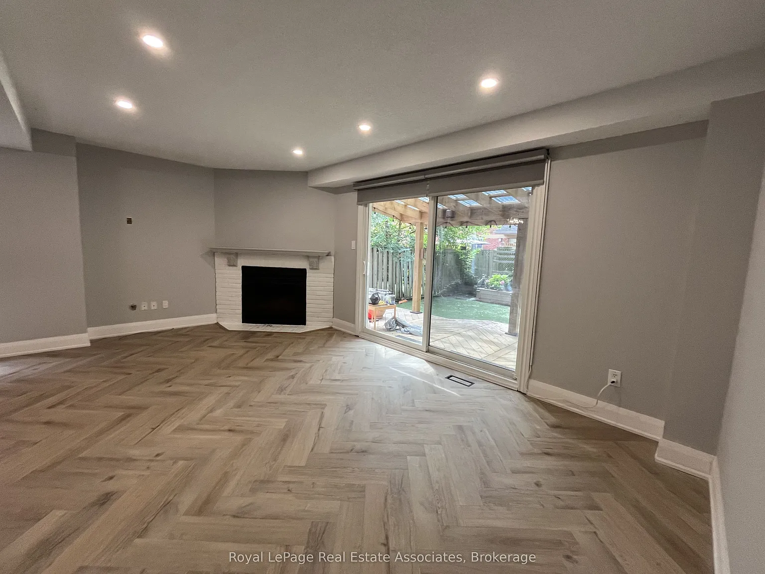 3 bed, $4,000 — Photo 4