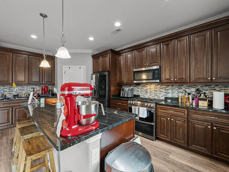 8128 Van Patten Rd — Photo 5