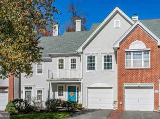 505 Tuxford Ct, Pennington, NJ 08534