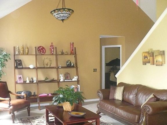 Realtorrobinsonlovesbuyers