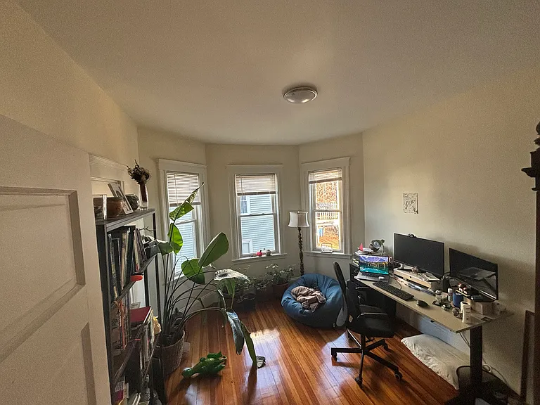 87 Beech St #3 — Photo 14