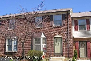 5707 Independence Cir