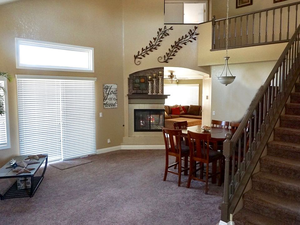 1st image of 28218 Fruitwood Dr
