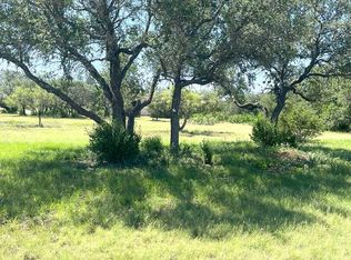 225 Oriole Ave, Camp Wood, TX 78833