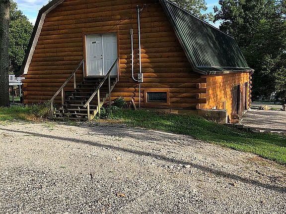 3rd image of 675 Rockcastle Lakeshore Dr