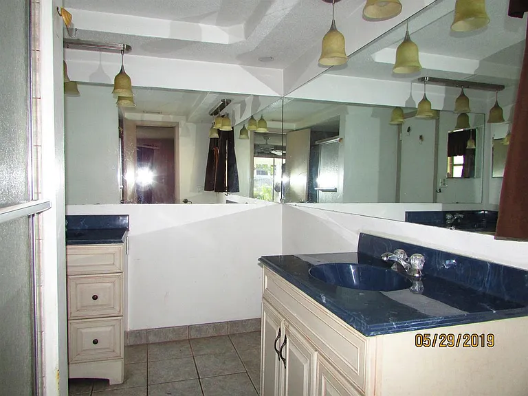 9926 Rainbow Ln — Photo 14