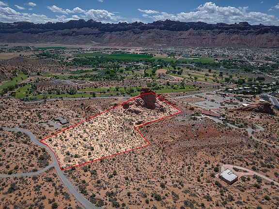 2nd image of 2176 Navajo Hts