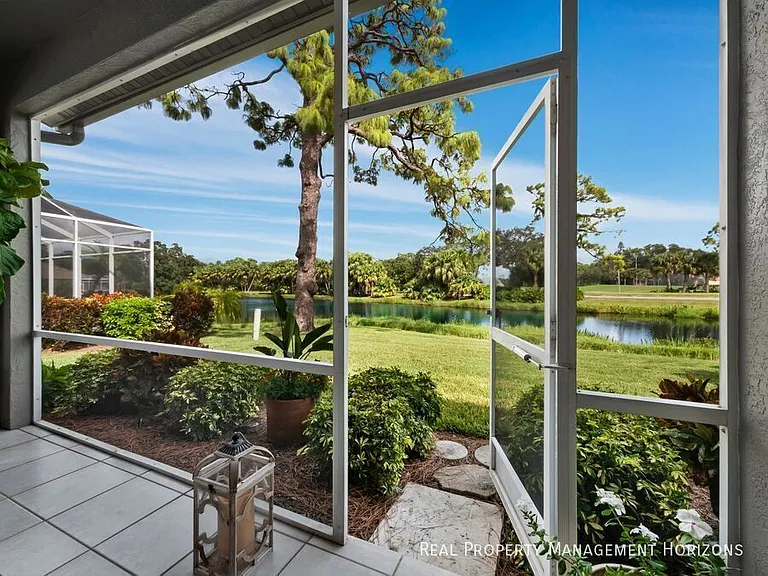 8737 Pebble Creek Ln — Photo 12