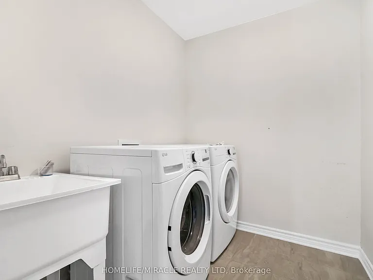 9 Tolchaco Ct — Photo 33