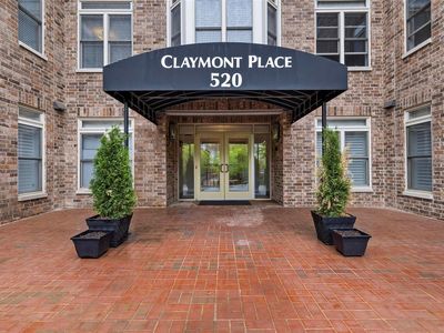 520 South #206, Saint Louis, MO, 63130