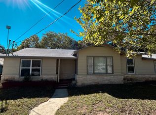 413 9th St UNIT A, Blanco, TX 78606