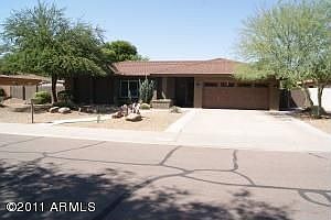 1st image of 108 E Loma Vista Dr