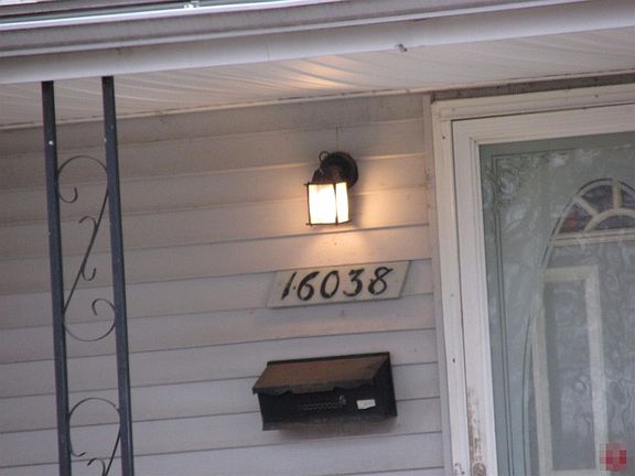 3rd image of 16038 Lola Dr