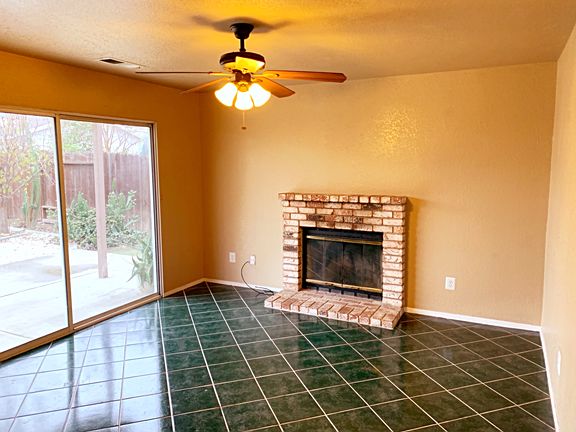 2nd image of 3262 Nicole St