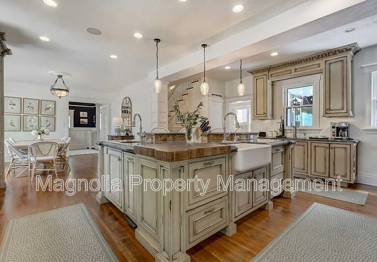 1532 N Nevada Ave — Photo 17