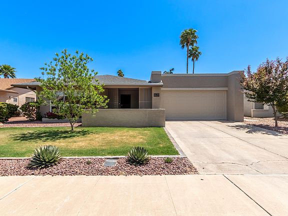 4th image of 8629 E San Alfredo Dr