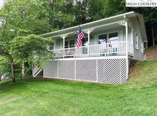 435 Laurel Ridge Rd S, Fleetwood, NC 28626