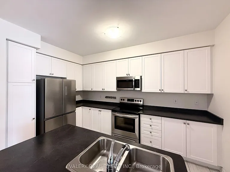 137 Bravo Ln — Photo 2