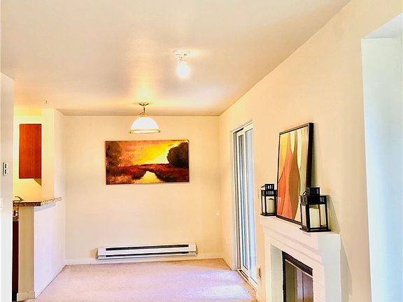 5th image of 10619 SE 261st Pl APT E205