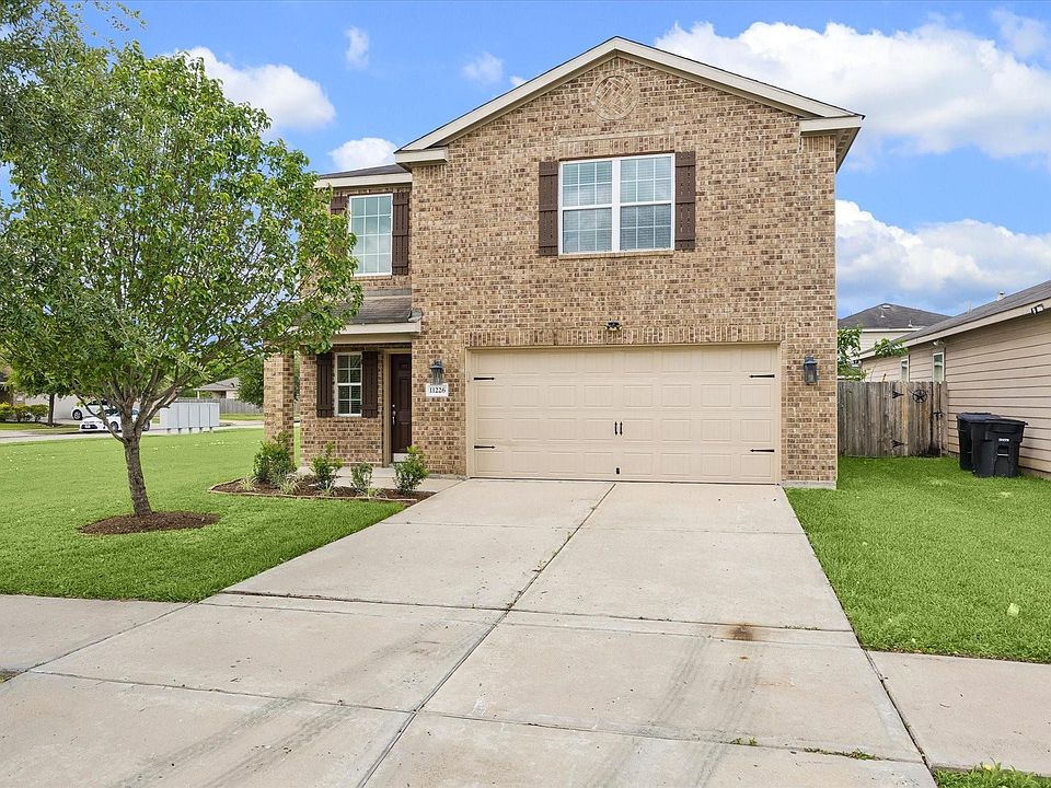 1st image of 11226 Hall Ridge Ct