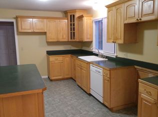 590 Westchester Rd, Saginaw, MI 48638