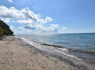 11507 Lake Shore Dr, Charlevoix, MI 49720