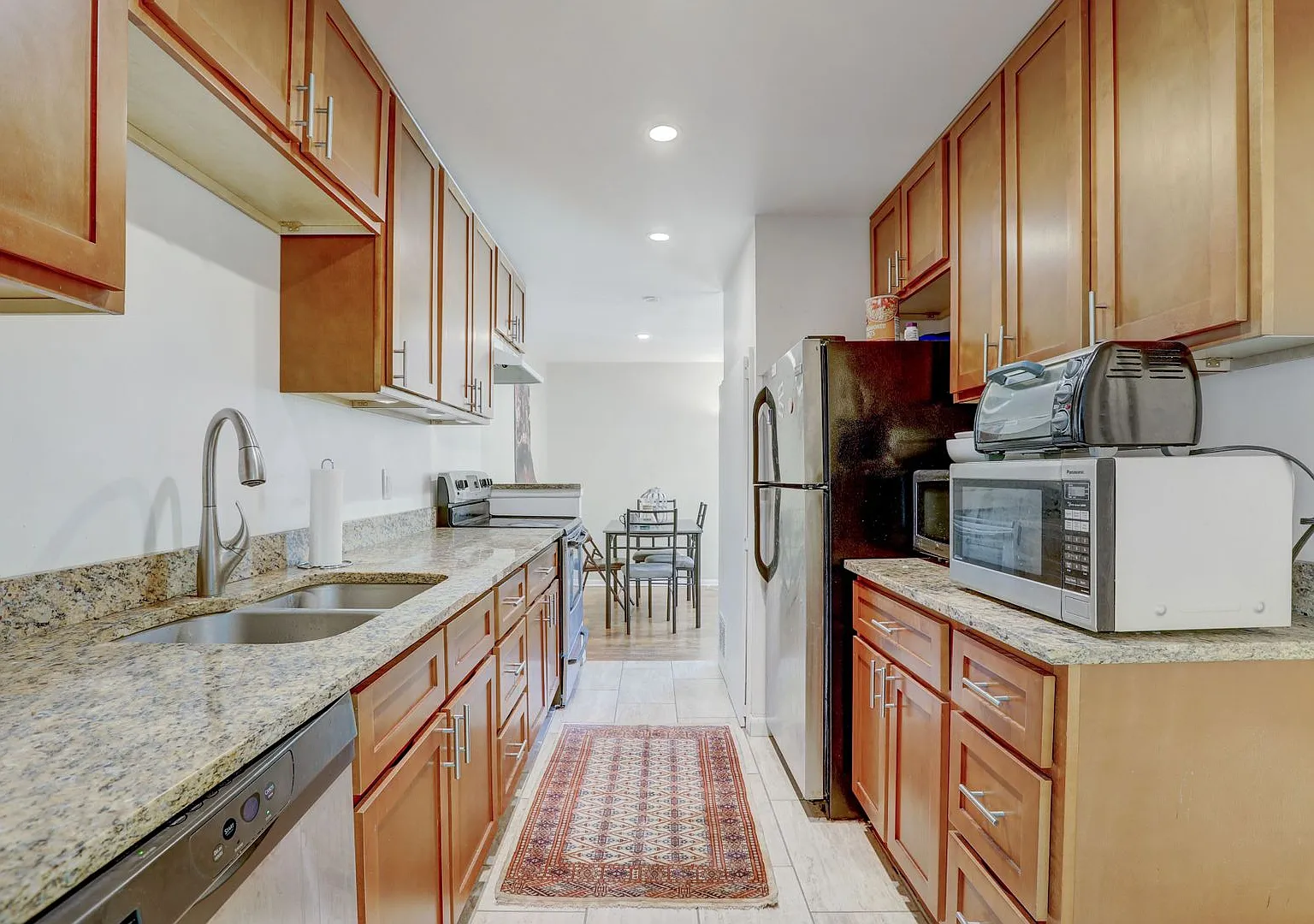 Pre-Lease 4 Bed 2 Bath Updated Brick Home Near Cu & Boulder Creek Path | Available August 2026 — Photo 3
