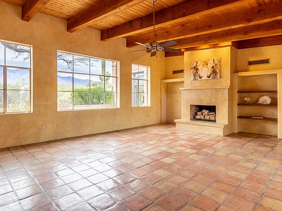 Tongue & Groove Wood Ceiling