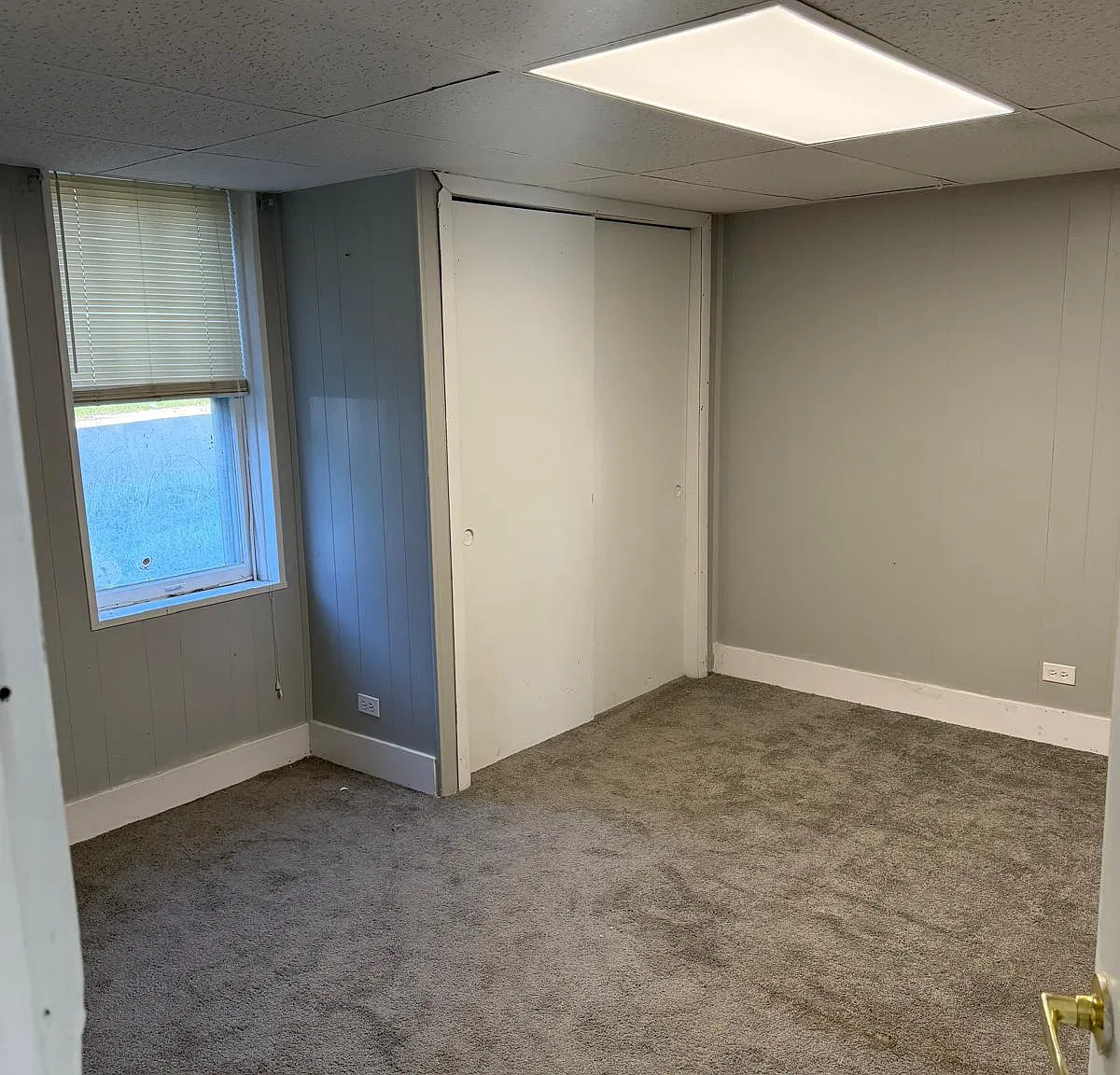 2 bed, 900 sqft, $1,200 — Photo 3