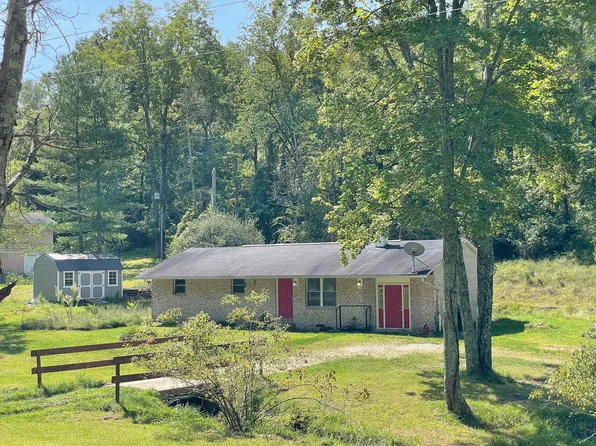 4111 Dragoo Rd, Nashport, OH 43830