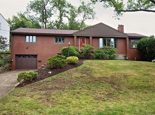 1465 Navahoe Dr, Mt Lebanon, PA