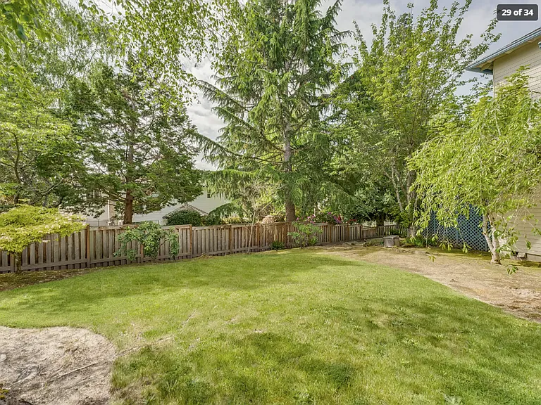 320 NW 163rd Pl — Photo 28