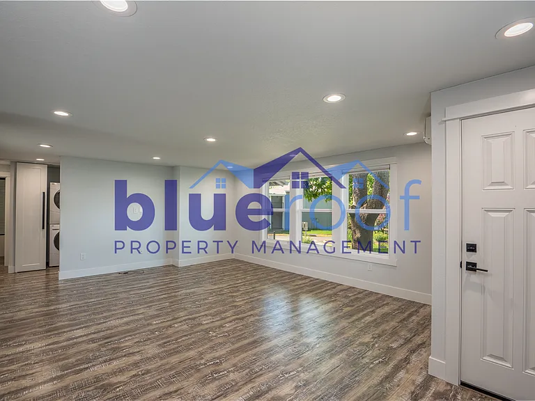 8456 SW Mohawk St #1 — Photo 6