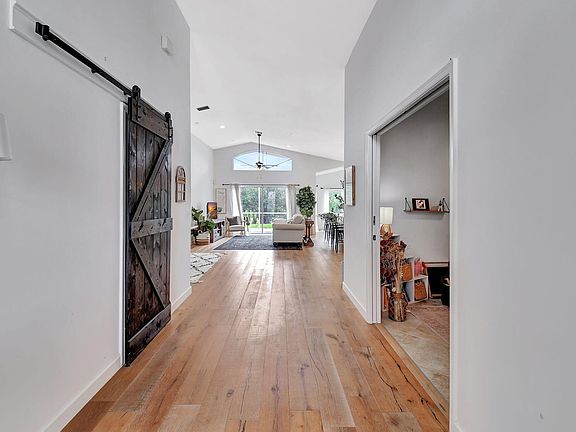 3rd image of 12455 Pleasant Green Way