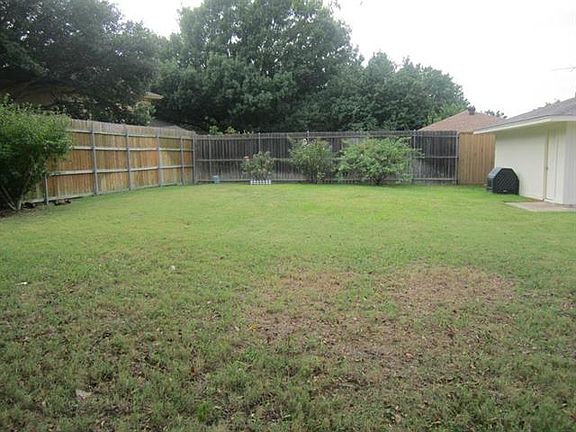 5th image of 2704 Greywood Ln