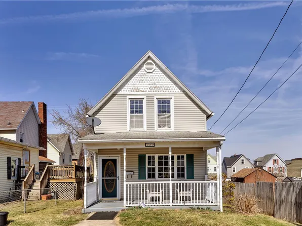 420 Division Ave, Ellwood City, PA 16117