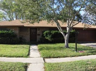 1321 Meadowlane Dr, Corpus Christi, TX 78412