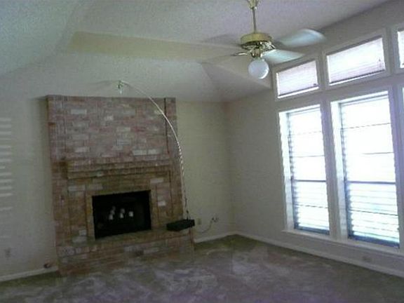 3rd image of 7037 Tamarron Ct