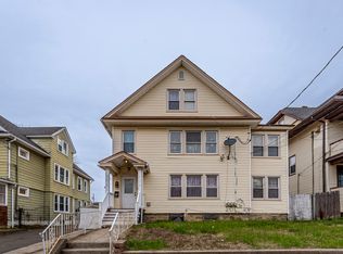 106 Manhattan Ave, Bridgeport, CT 06606