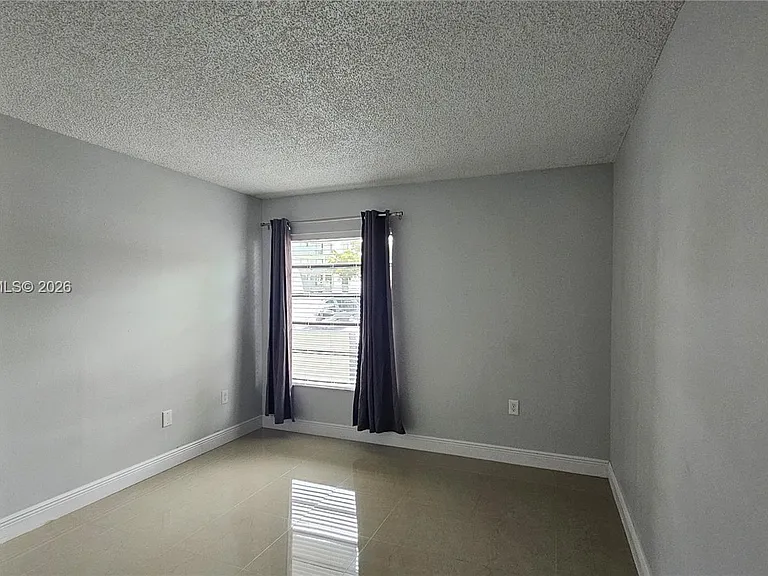 5800 SW 127th Ave #2103 — Photo 20