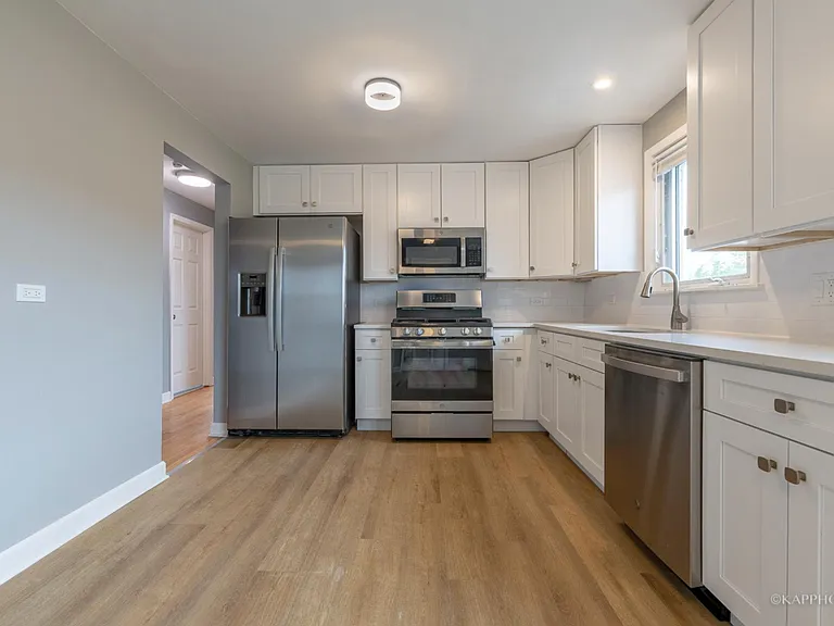 4600 N Sayre Ave #1 — Photo 4