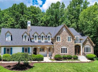 2000 Baytree Dr, Greensboro, NC 27455