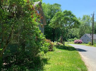 80 Hoe Shop Rd, Bernardston, MA 01337