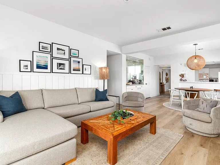 Sequoia Ave — Photo 10