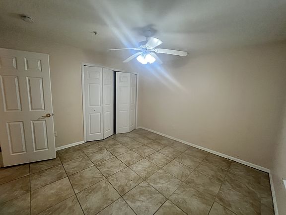 4th image of 107 Masters Dr Unit 101