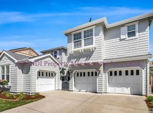 20 Palmer Dr, Novato, CA 94949