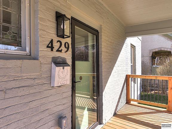 4th image of 429 N 41st St