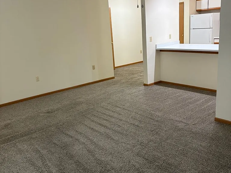 239 Cherokee Rd — Photo 2