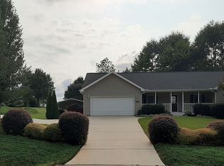 504 Pecan Grove Rd, Seneca, SC 29672