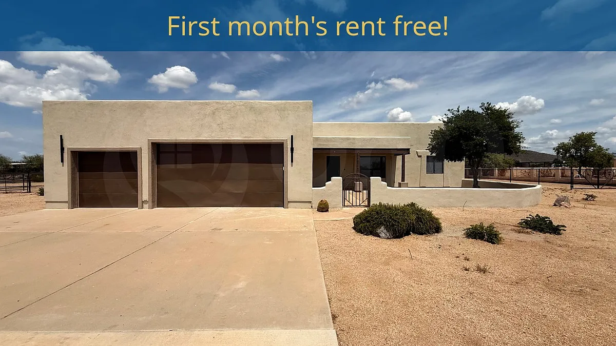 3 bed, 2.0 bath, 1919 sqft, $3,299 — Photo 1